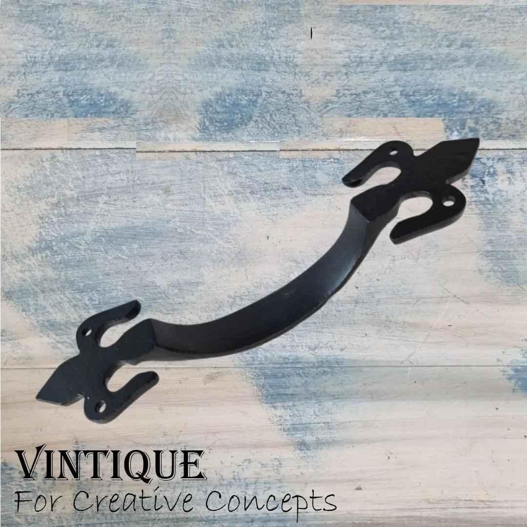 Cast Iron "fleur De Lis" Gate or Door handle 195mm long - Vintique Concepts