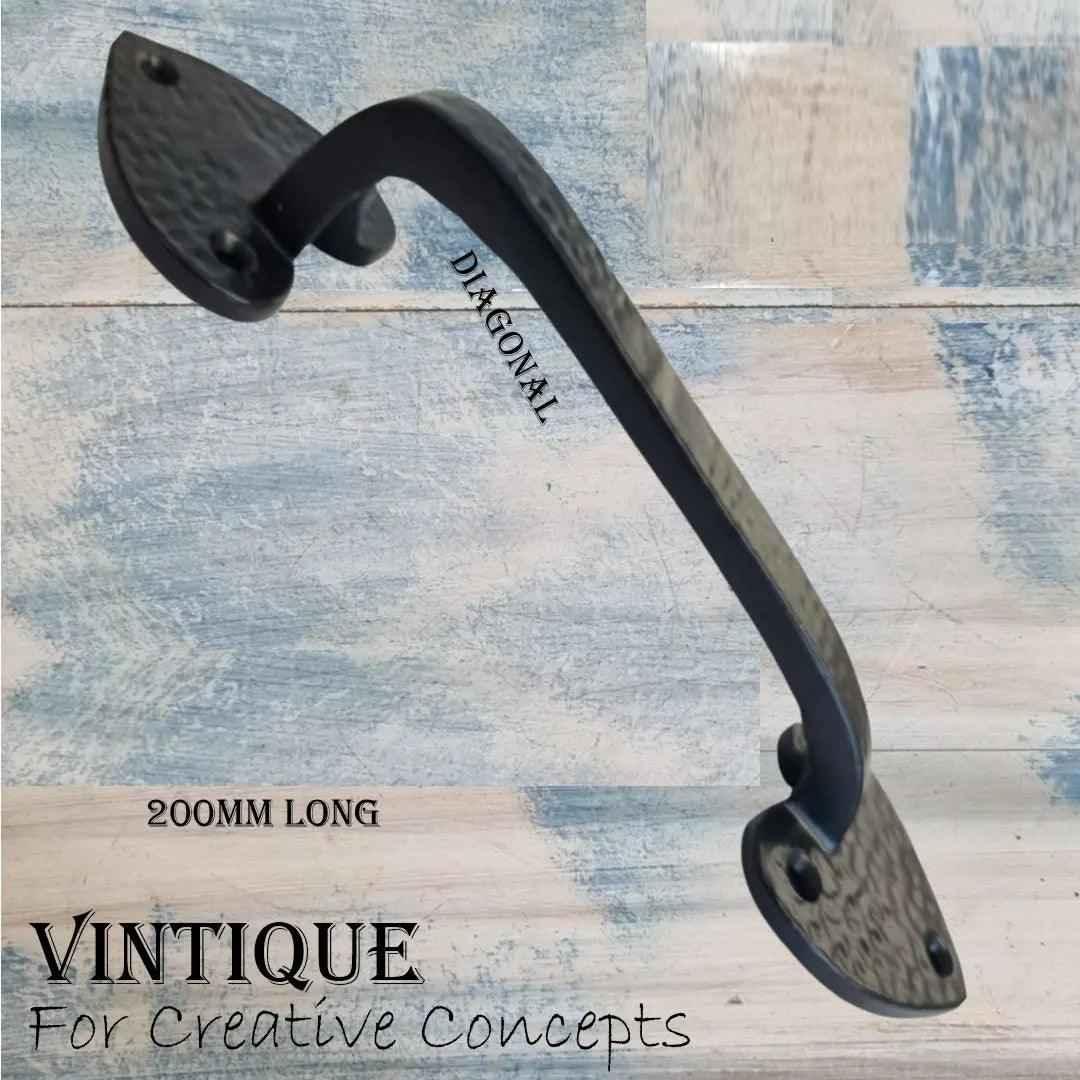 Cast Iron Tapered Heart Gate or Door handle 200mm long - Vintique Concepts