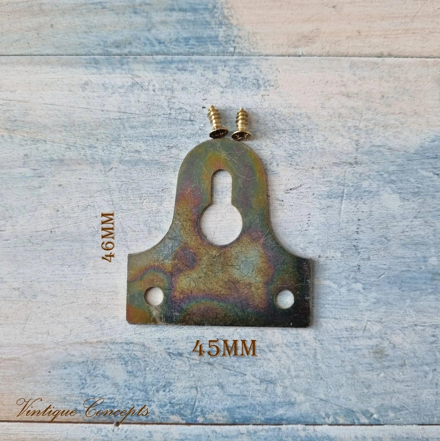 Large Keyhole Plate Hanger for Pictures and Mirrors 46mm x 44mm - Vintique Concepts