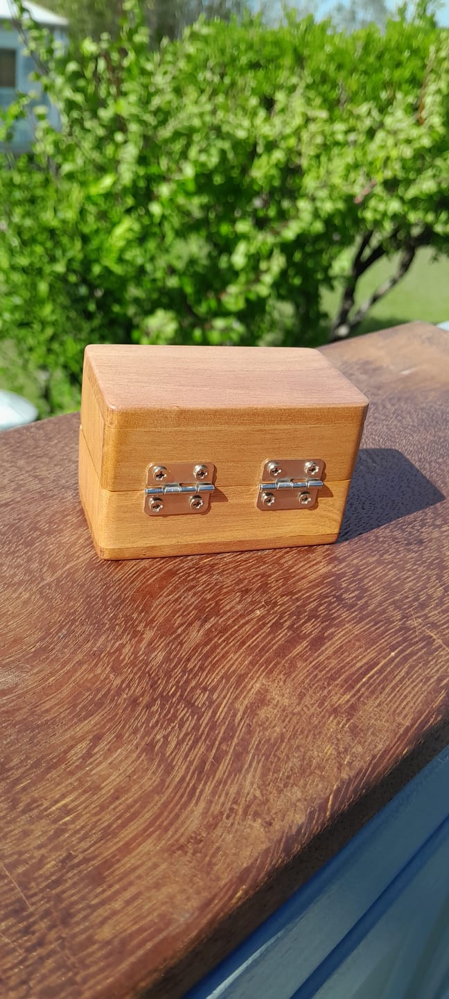 Itsy Bitsy Bronze Butt Hinge 18mm x 16mm - Round Corner