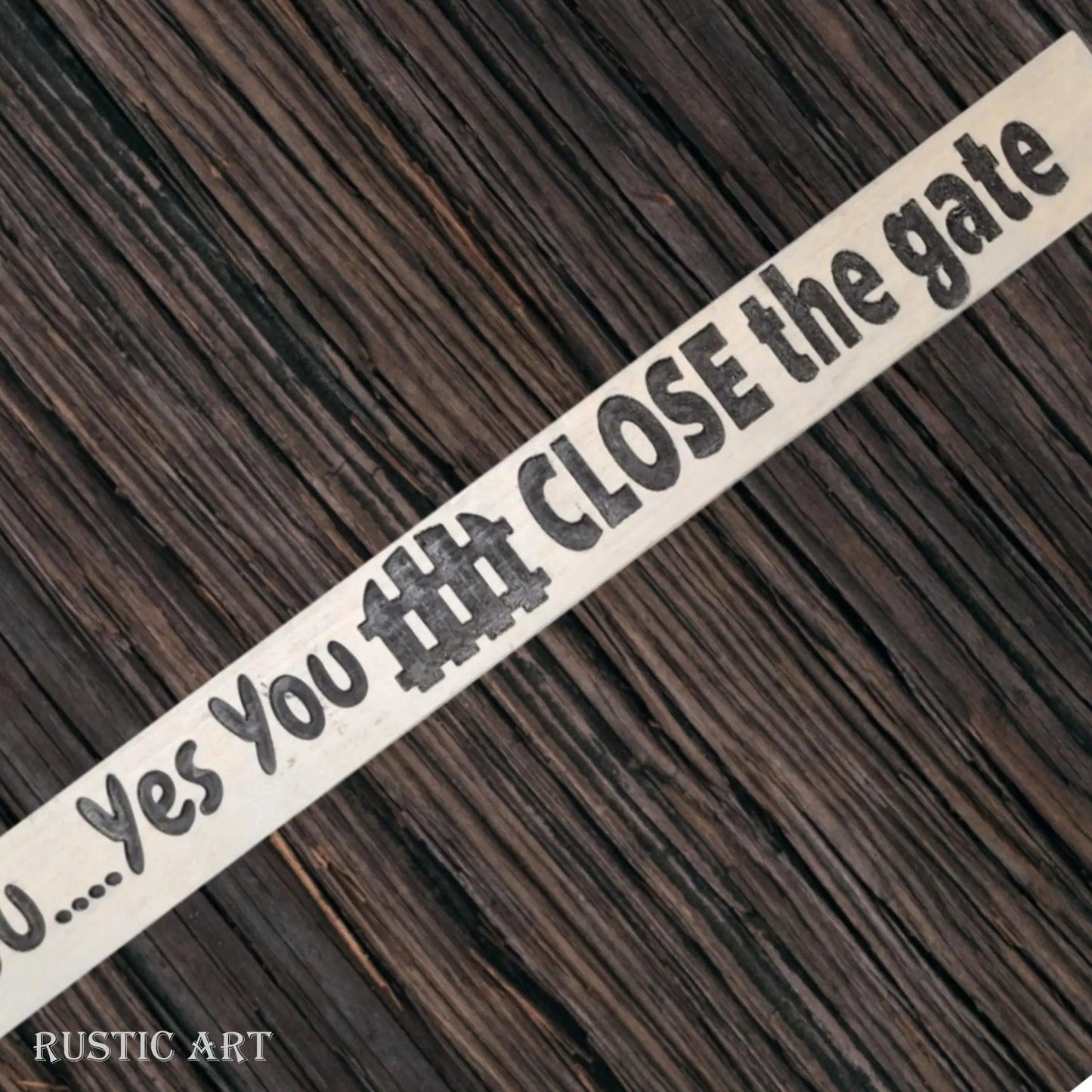 Pallet Wood outdoor Sign CLOSE THE GATE 87cm x 10cm-Vintique Concepts