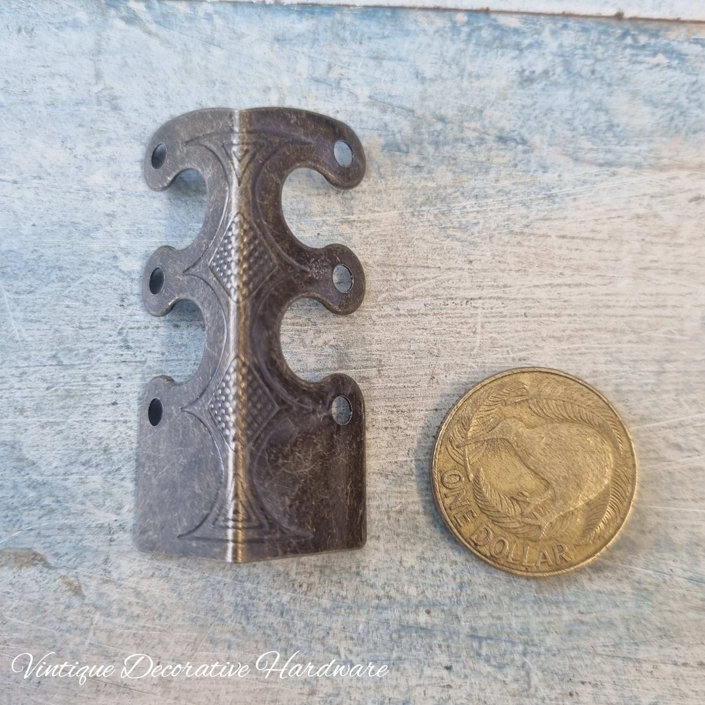 Sandringham Long Bronze box corner 48mm high