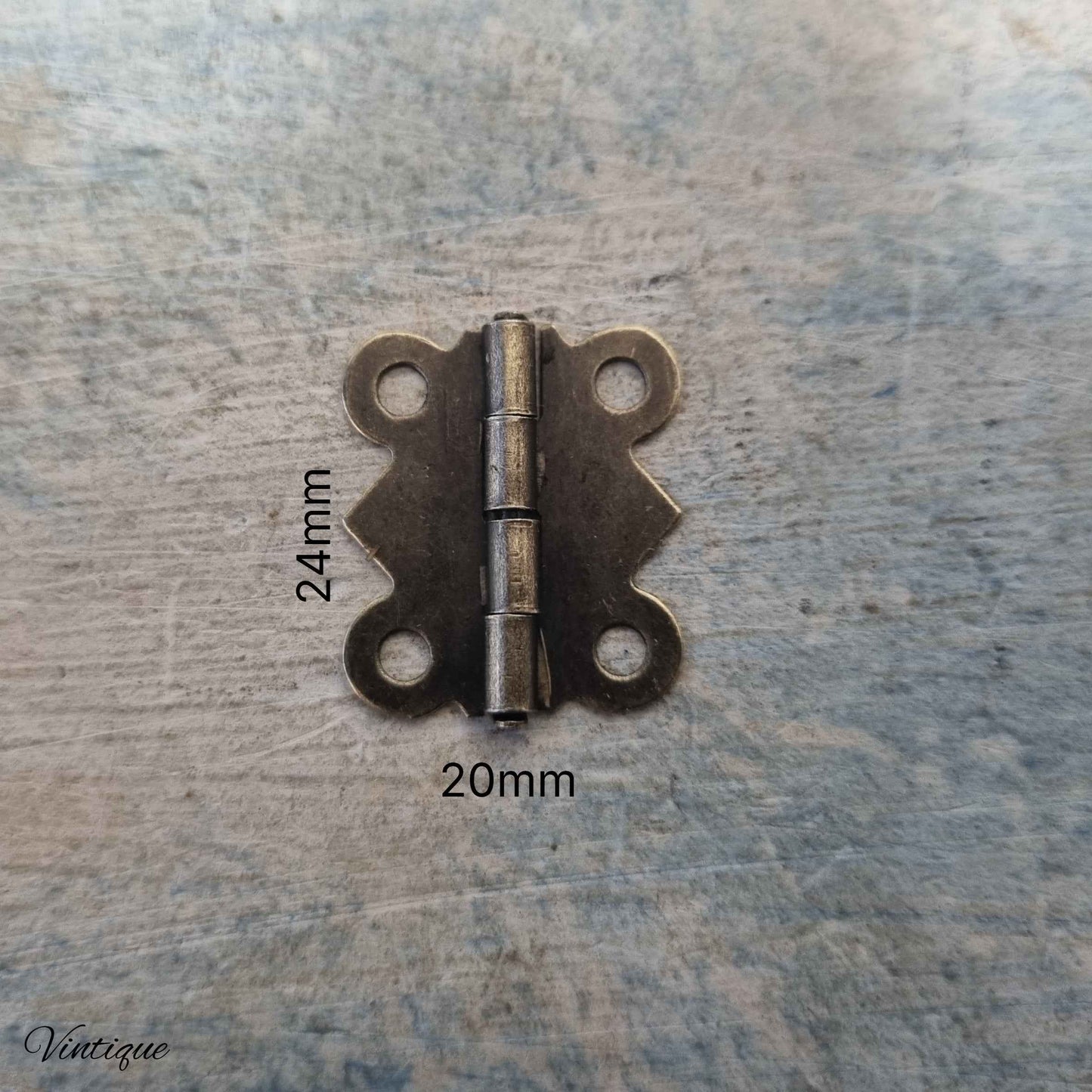 Atq Bronze Elizabeth Jewelry box hinge 20mm high