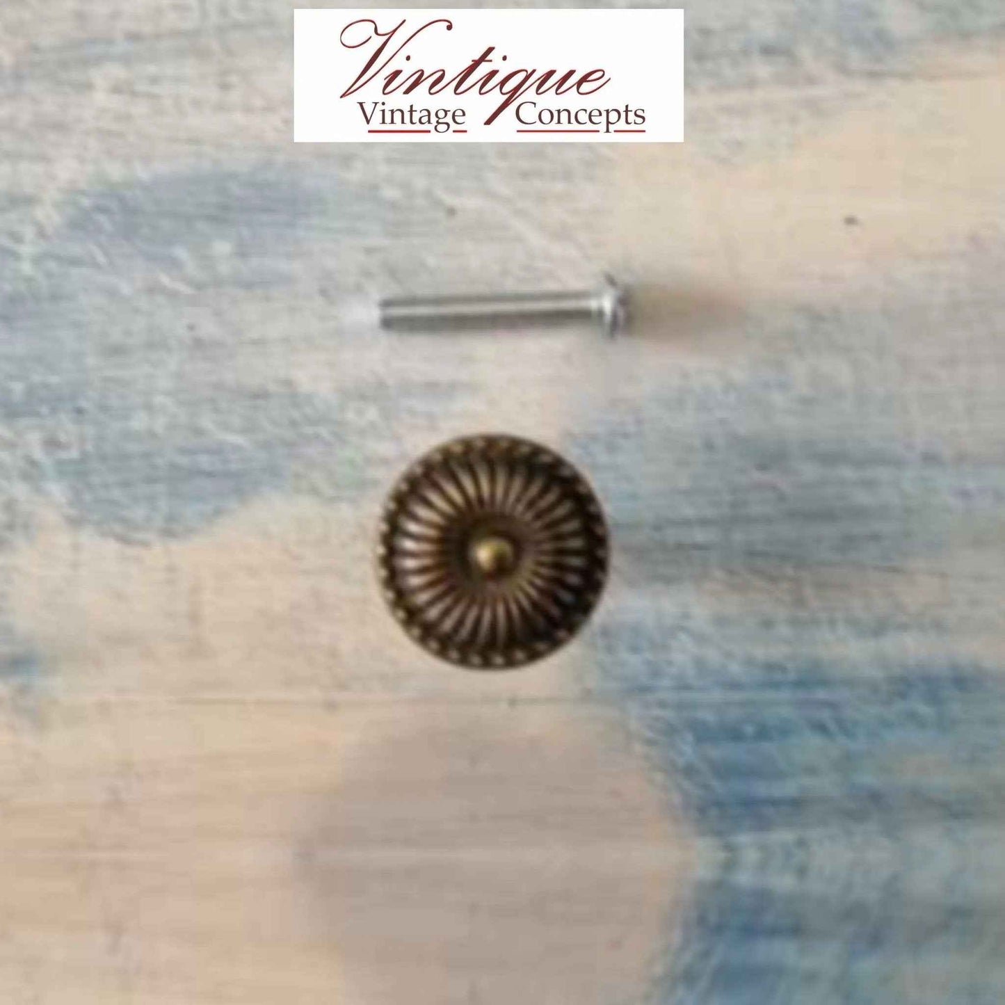 Ribbed Vintage Bronze Furniture Knob 24mm diameter