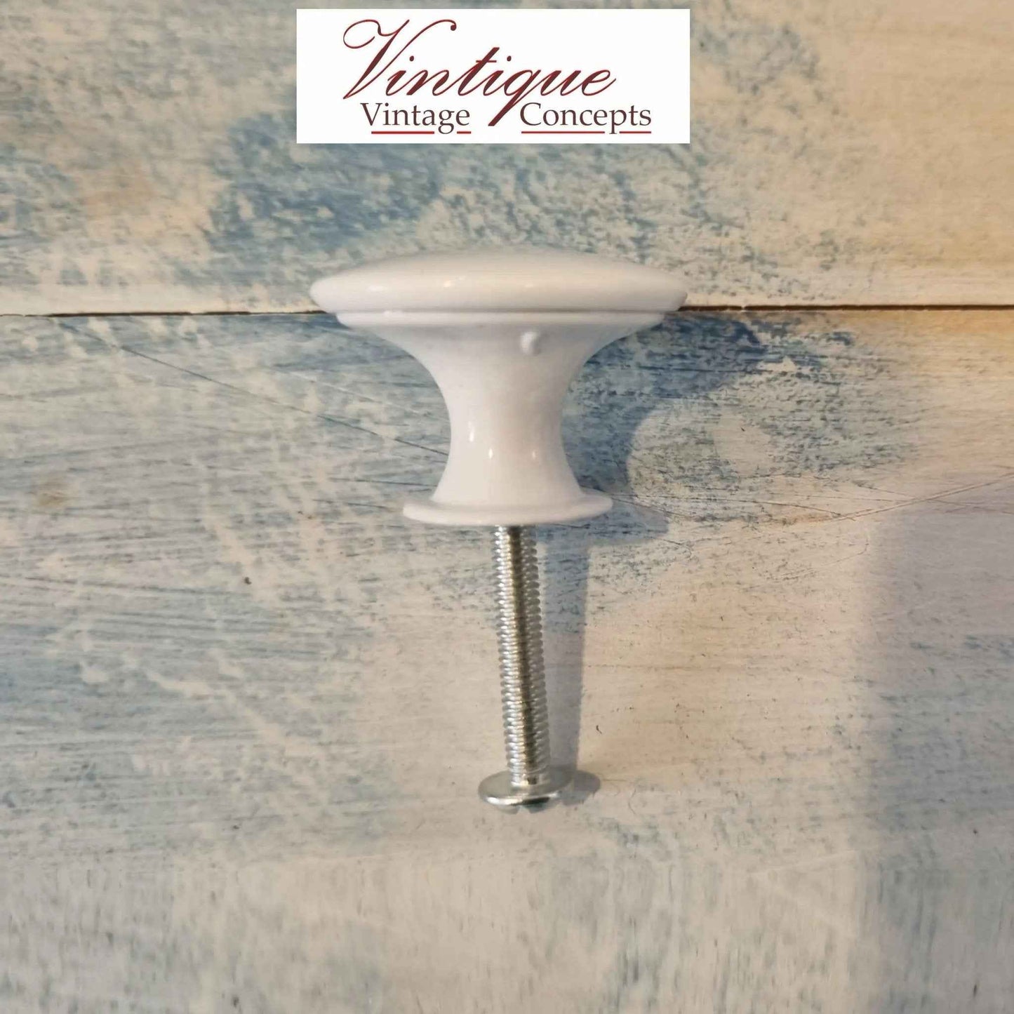 Smooth Alloy Antique White 30mm Knob