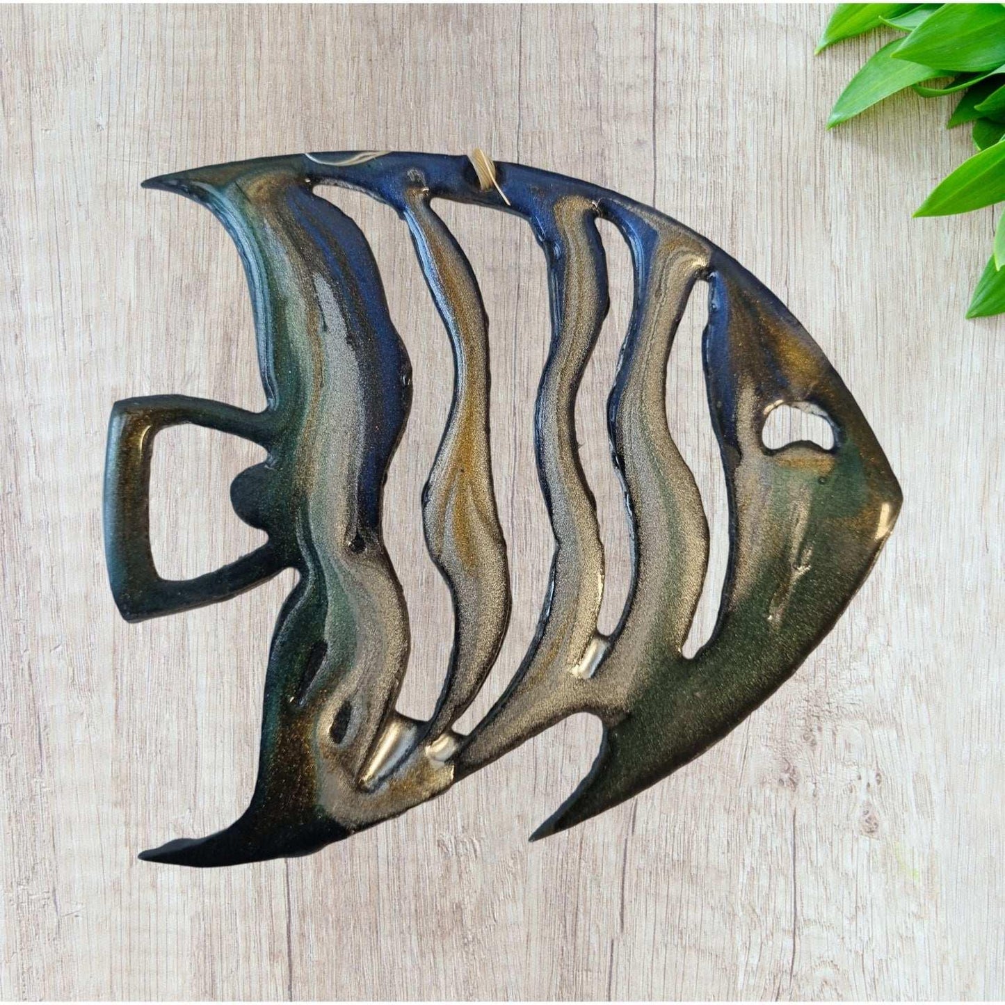 Angel Fish metal art coated in pourable epoxy 100x88mm - Vintique Concepts