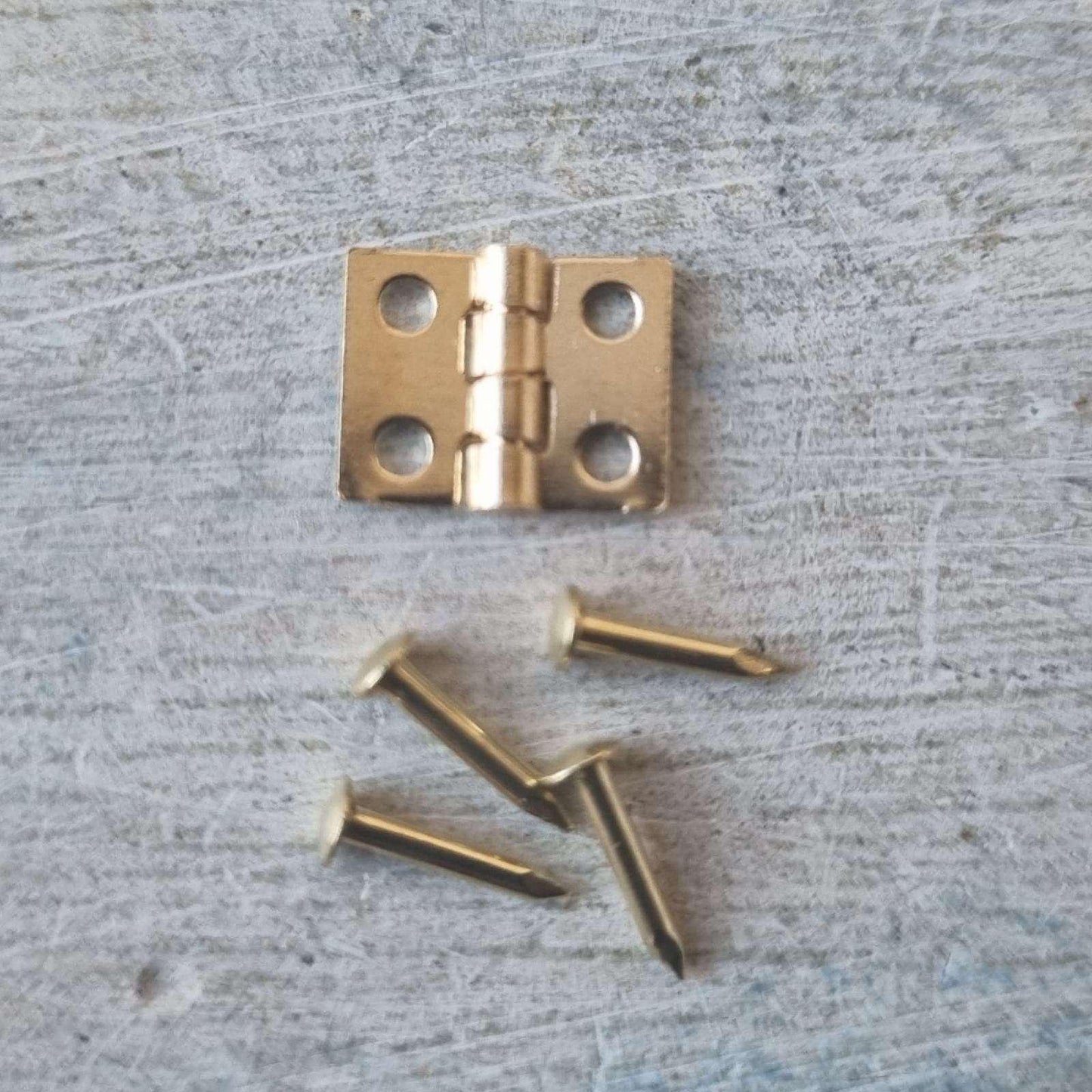 Doll House Brass Minute tiny Butt Hinge 9mm high - Vintique Concepts