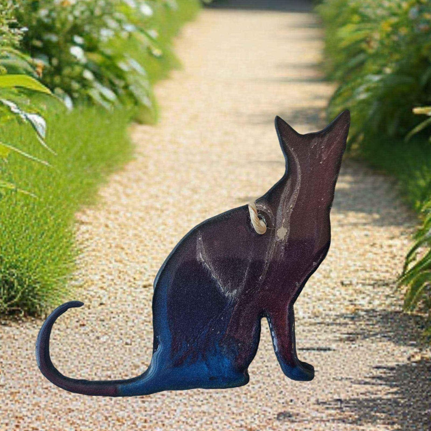 Sitting cat with curled tail metal art coated in pourable epoxy 95x87mm - Vintique Concepts