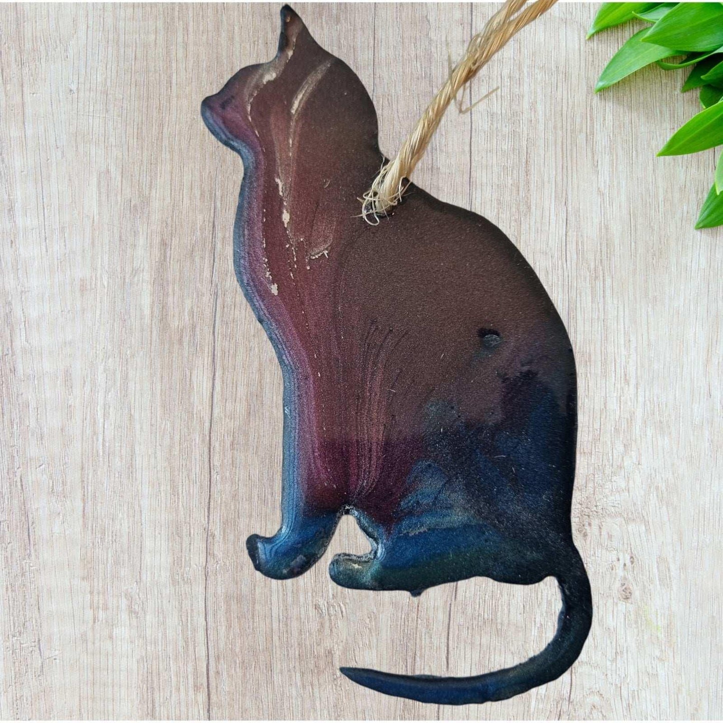 Sitting cat with wrap around tail metal art coated in pourable epoxy 58x110mmm - Vintique Concepts
