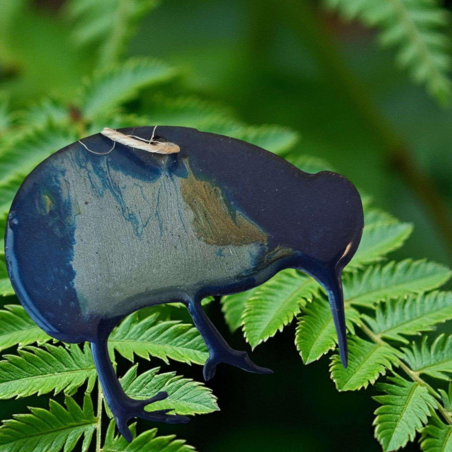 Wee Kiwi Bird metal art coated in pourable epoxy 98x 80mm - Vintique Concepts