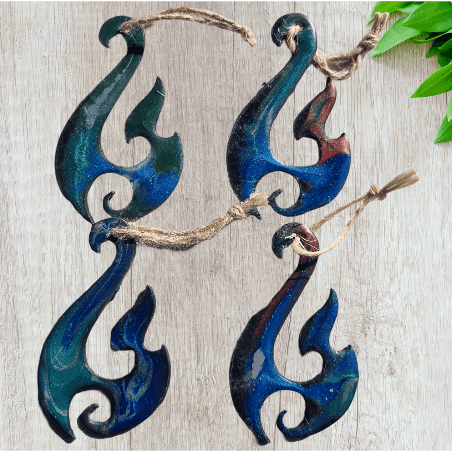 Moana Epoxy Metal Art: Unique Maori Sea Design -small
