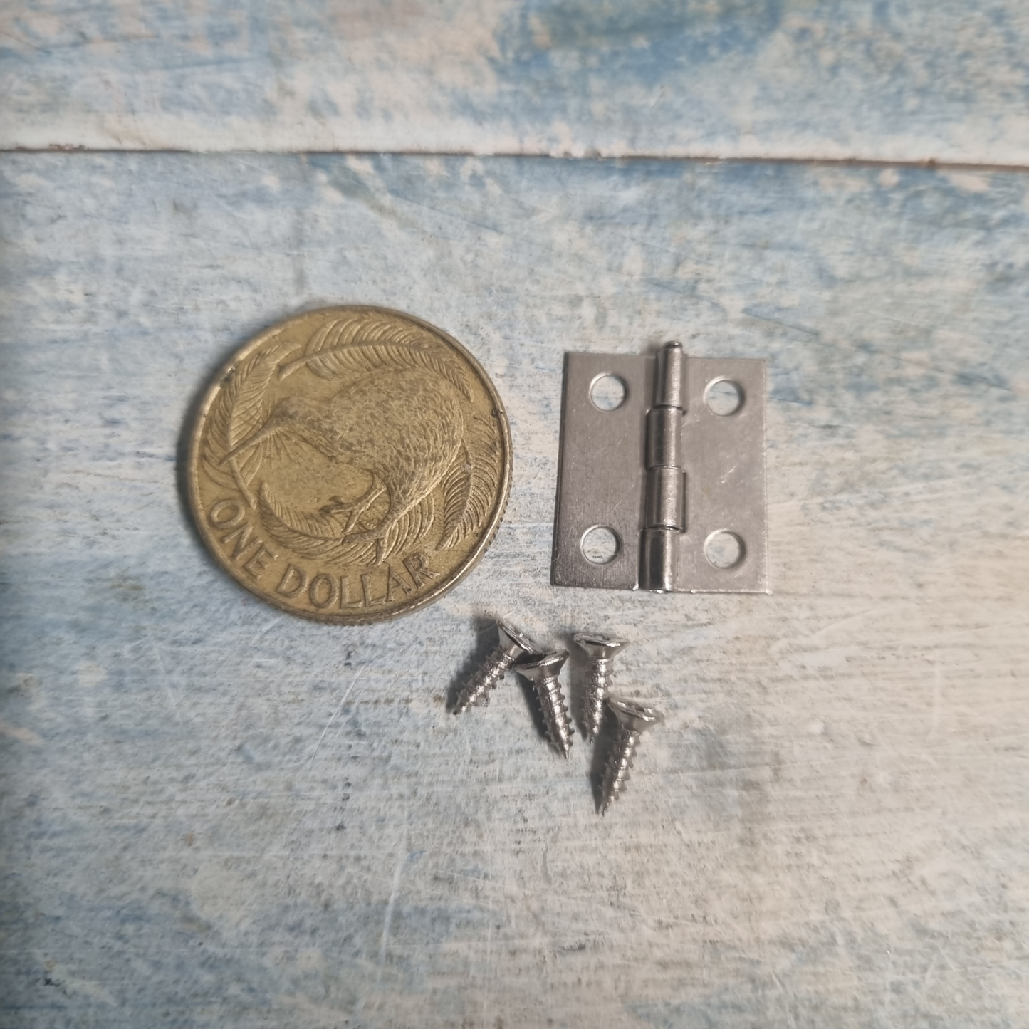 Itsy Bitsy Butt Hinge 18mm x 16mm-Square corner