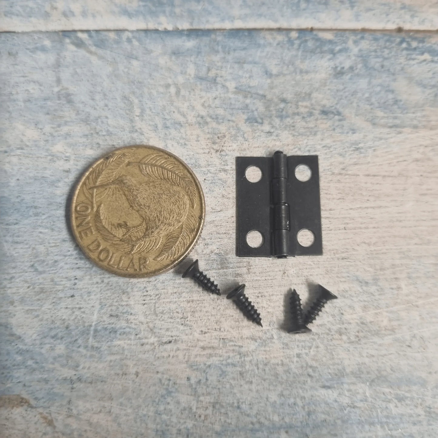 Itsy Bitsy Butt Hinge 18mm x 16mm-Square corner - Vintique Concepts