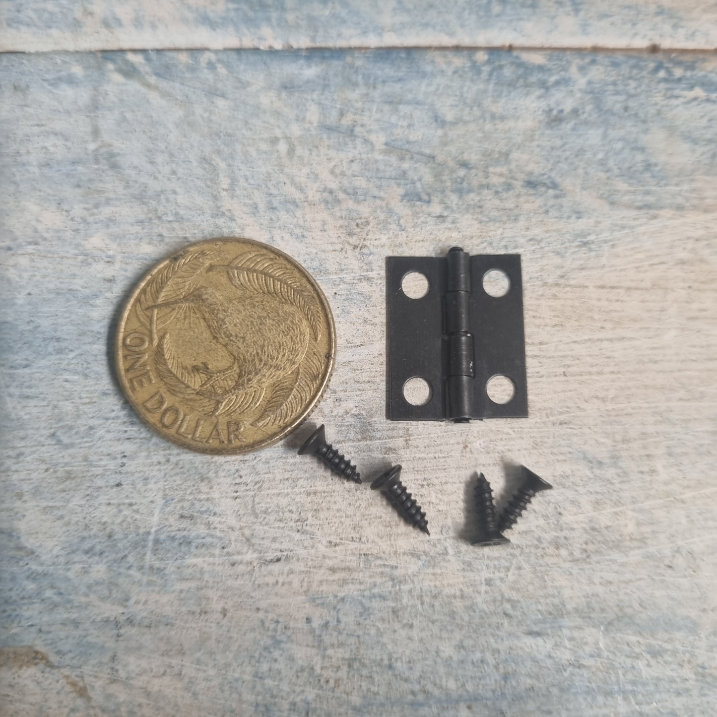 Itsy Bitsy Butt Hinge 18mm x 16mm-Square corner