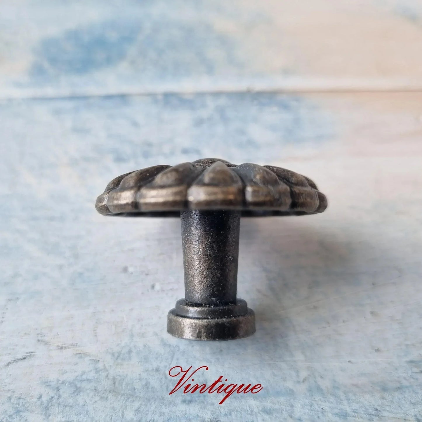 Vintage Propeller Bronze Drawer Knob 34mm diameter - Vintique Concepts