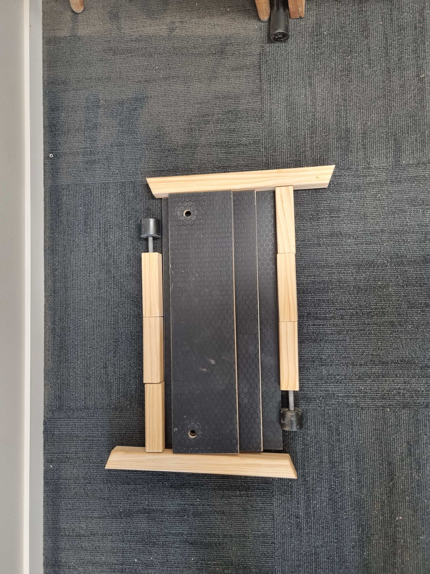 SCREW-IT easy to assemble market display 180mm spaced shelves - Vintique Concepts