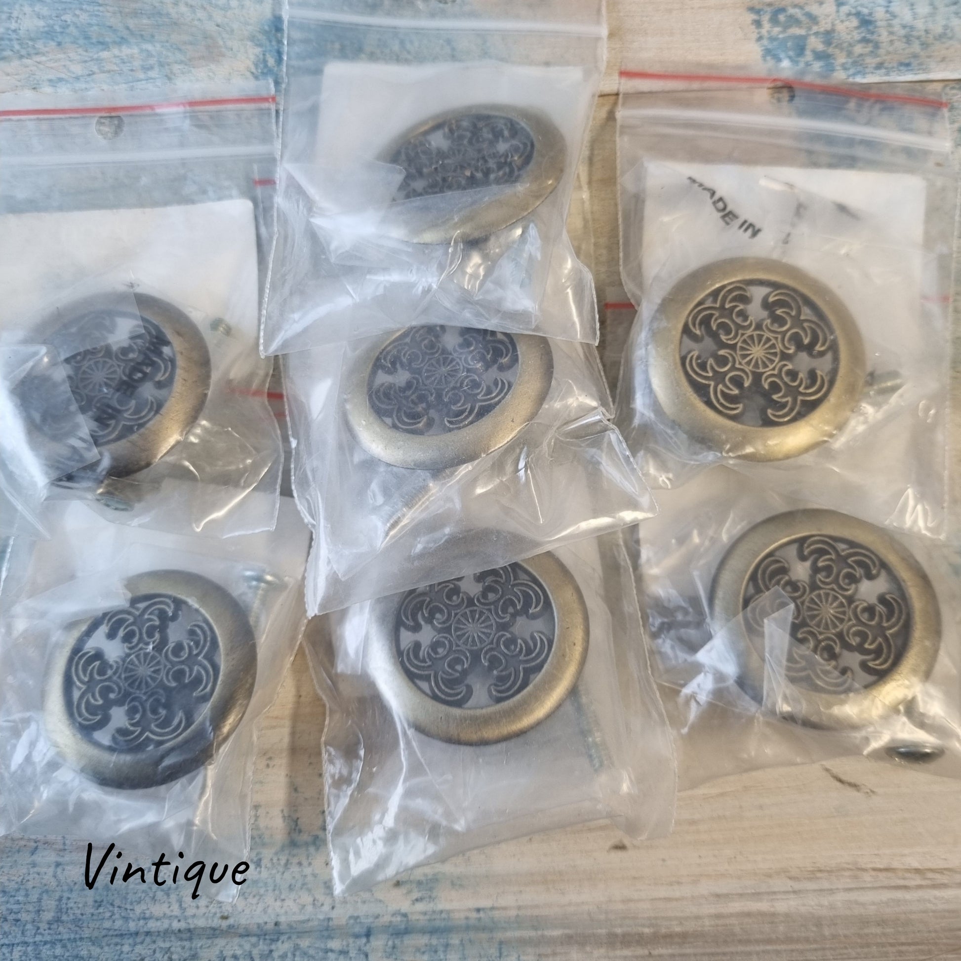 Sylvian Old gold celtic style knobs (set of 7) As new-Vintique Concepts