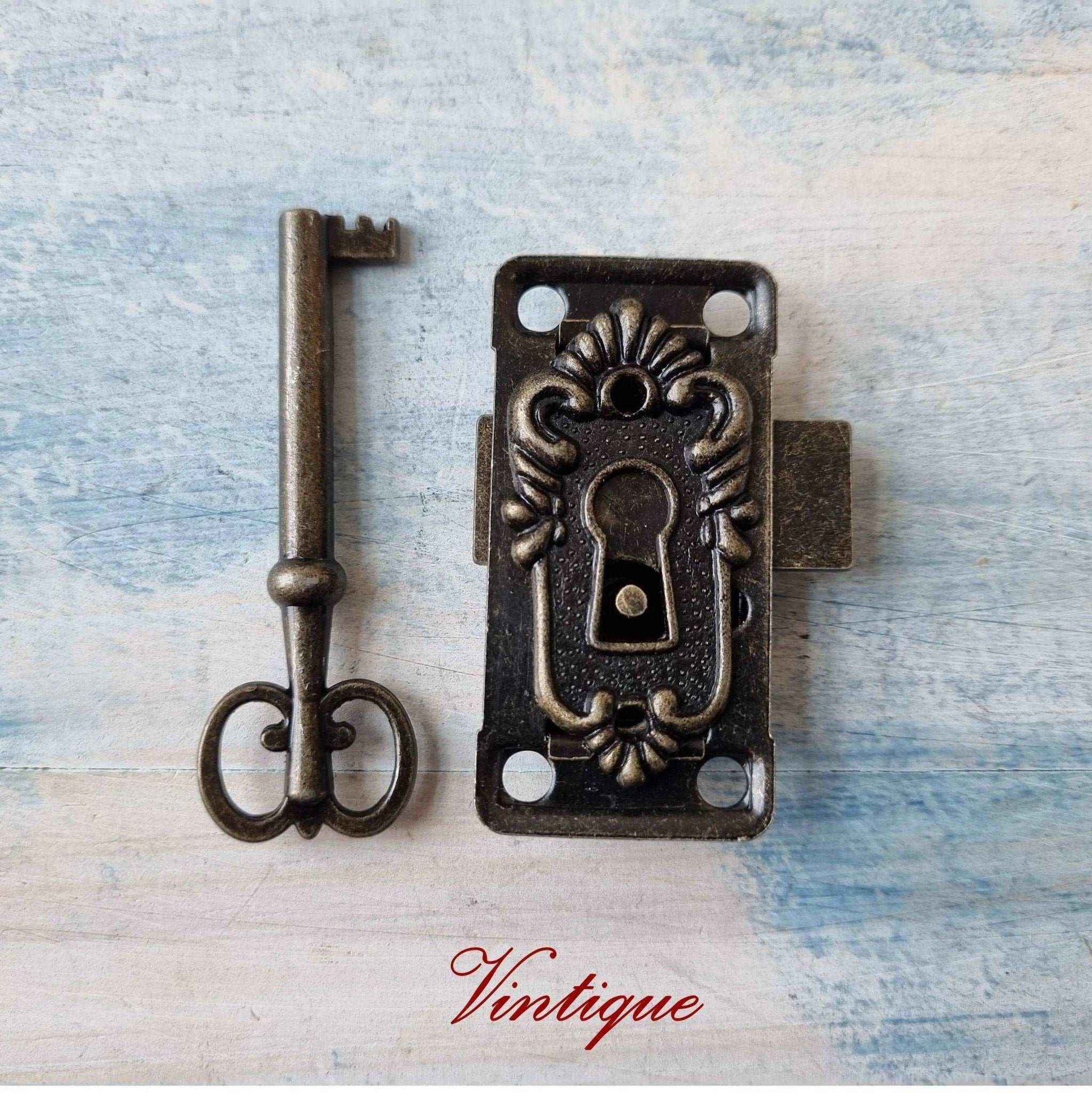 Antique Bronze Latch Lock Set with Key and Escutcheon (Copy)