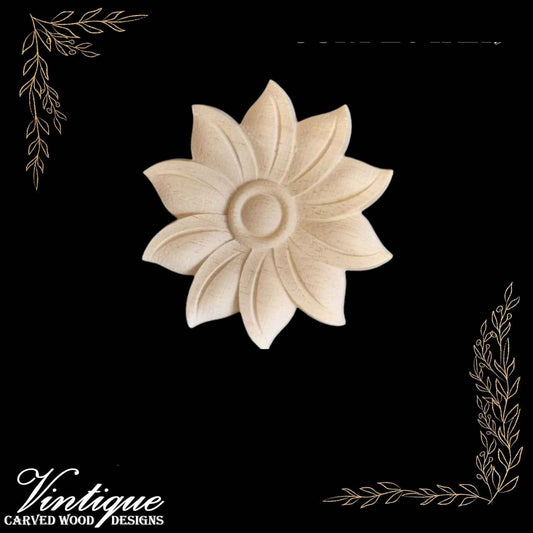 Centre Sunflower wood applique 8cm Diameter