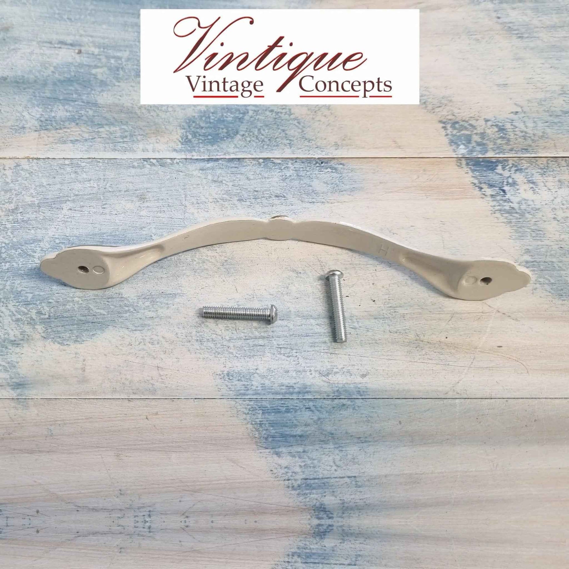 Elegant Ivory / Gold with Flourish Drawer handle 158mm long