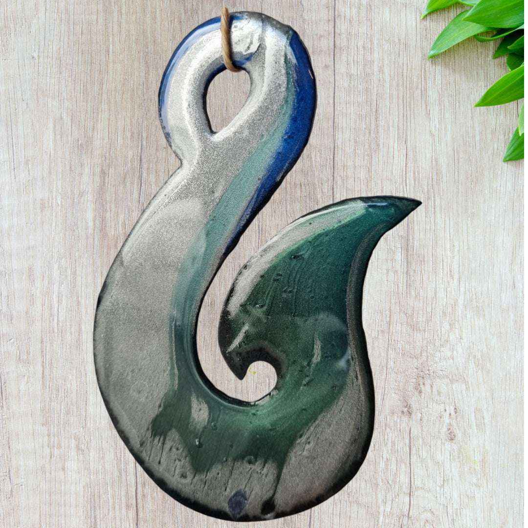 Small Hei Matau Metal Art - Maori Epoxy Fish Hook Design