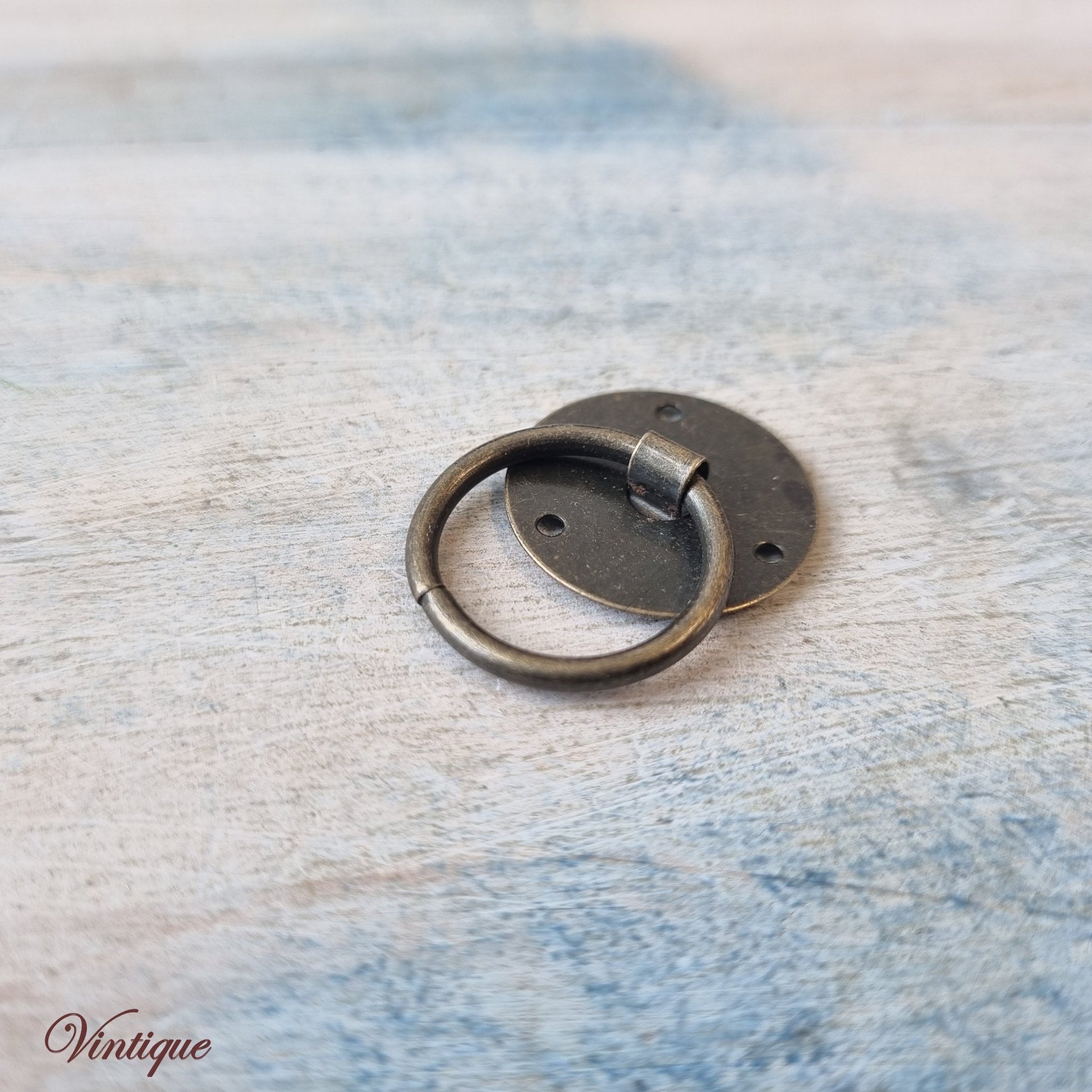 Itzy Bitzy Ring jewelry Box handle Bronze 21 x 29mm-Vintique Concepts