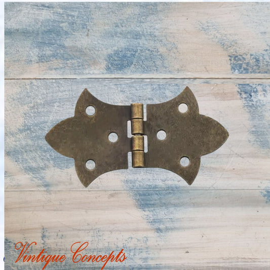 Elegant Edwardian box Hinge Bronze  31x26mm