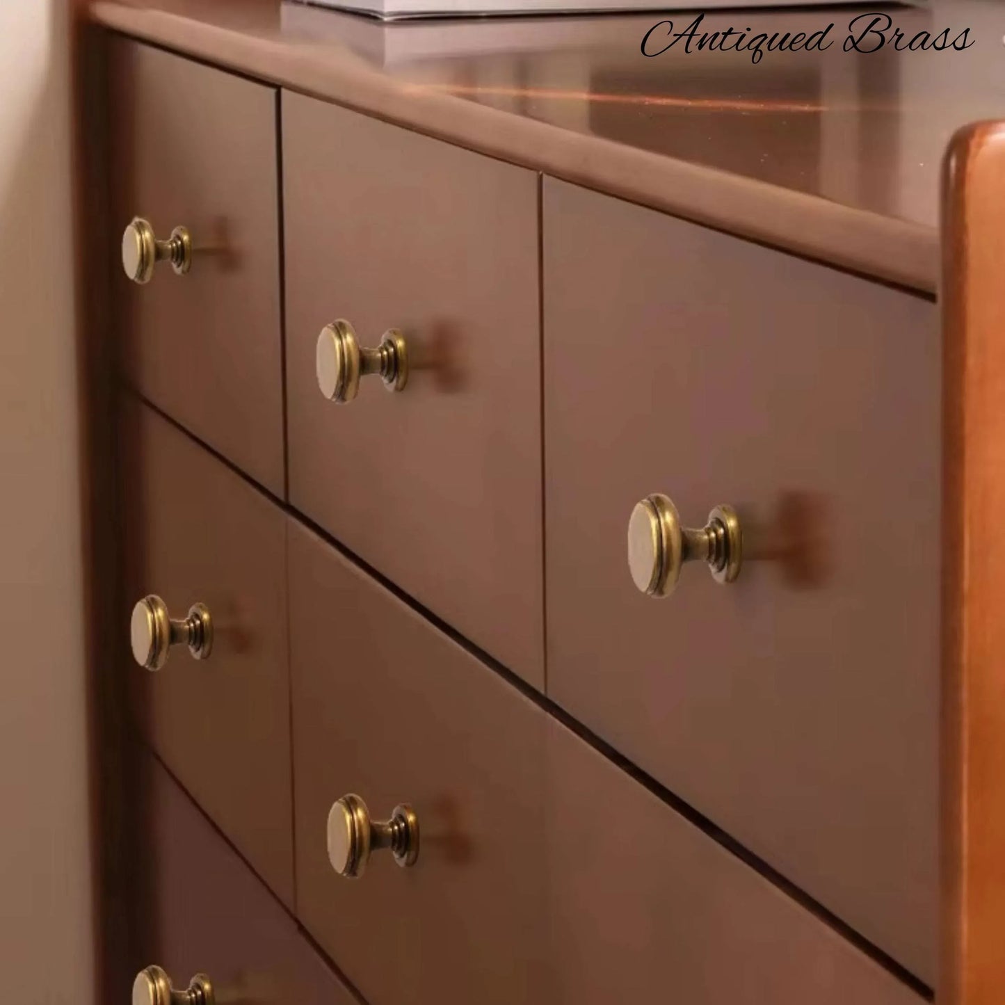 "Imperator" Premium Antiqued brass Knobs 25mm - Vintique Concepts