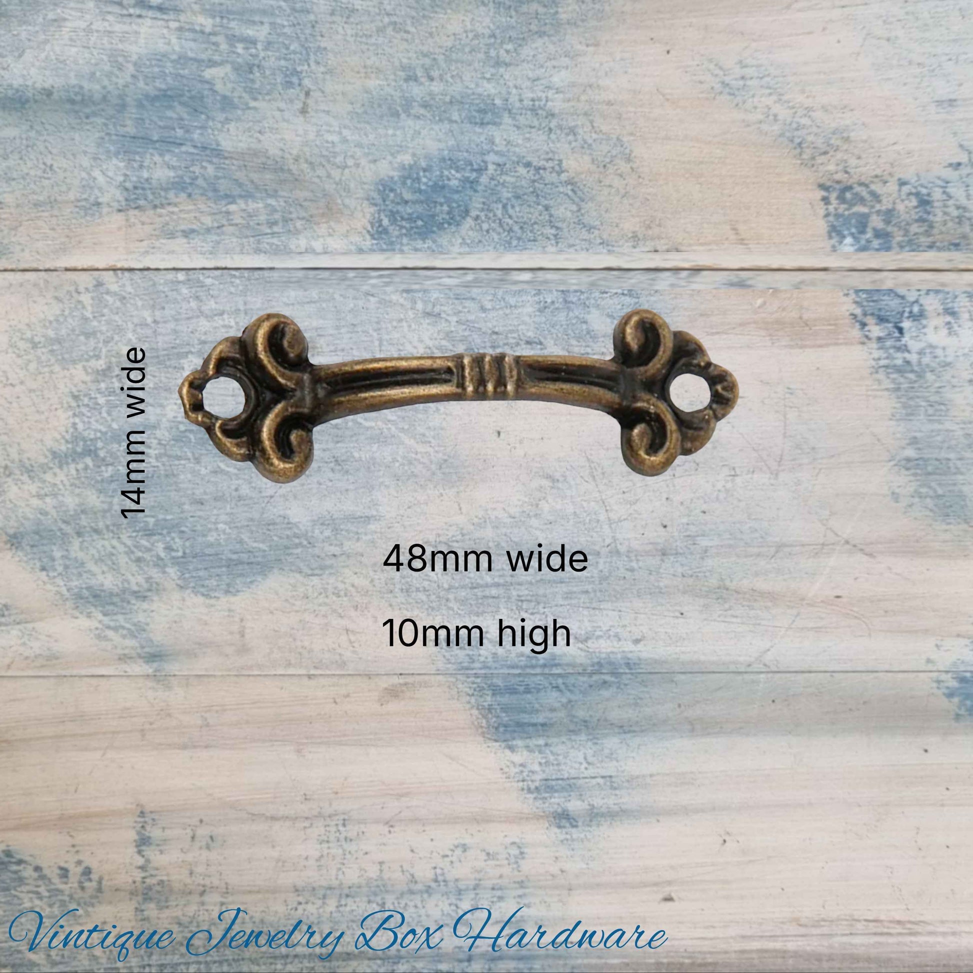 Itsy Antique Gold Delicate jewelry vintage Handle 48mm long