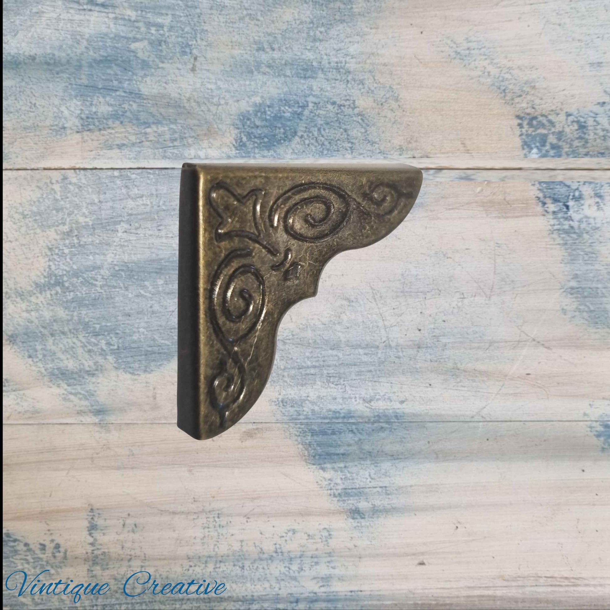 5mm overlap Corner protector 26mm x 26mm for books, thin wood etc