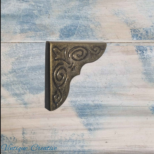 5mm overlap Corner protector 26mm x 26mm for books, thin wood etc