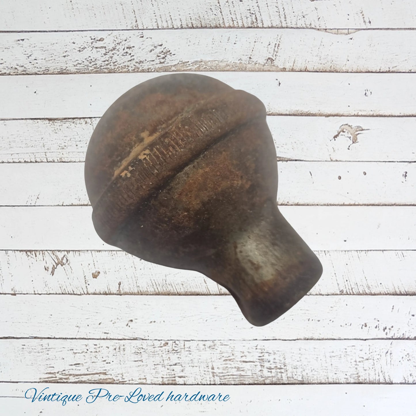 Rusty door knob 46mm - recycled rustic barn look