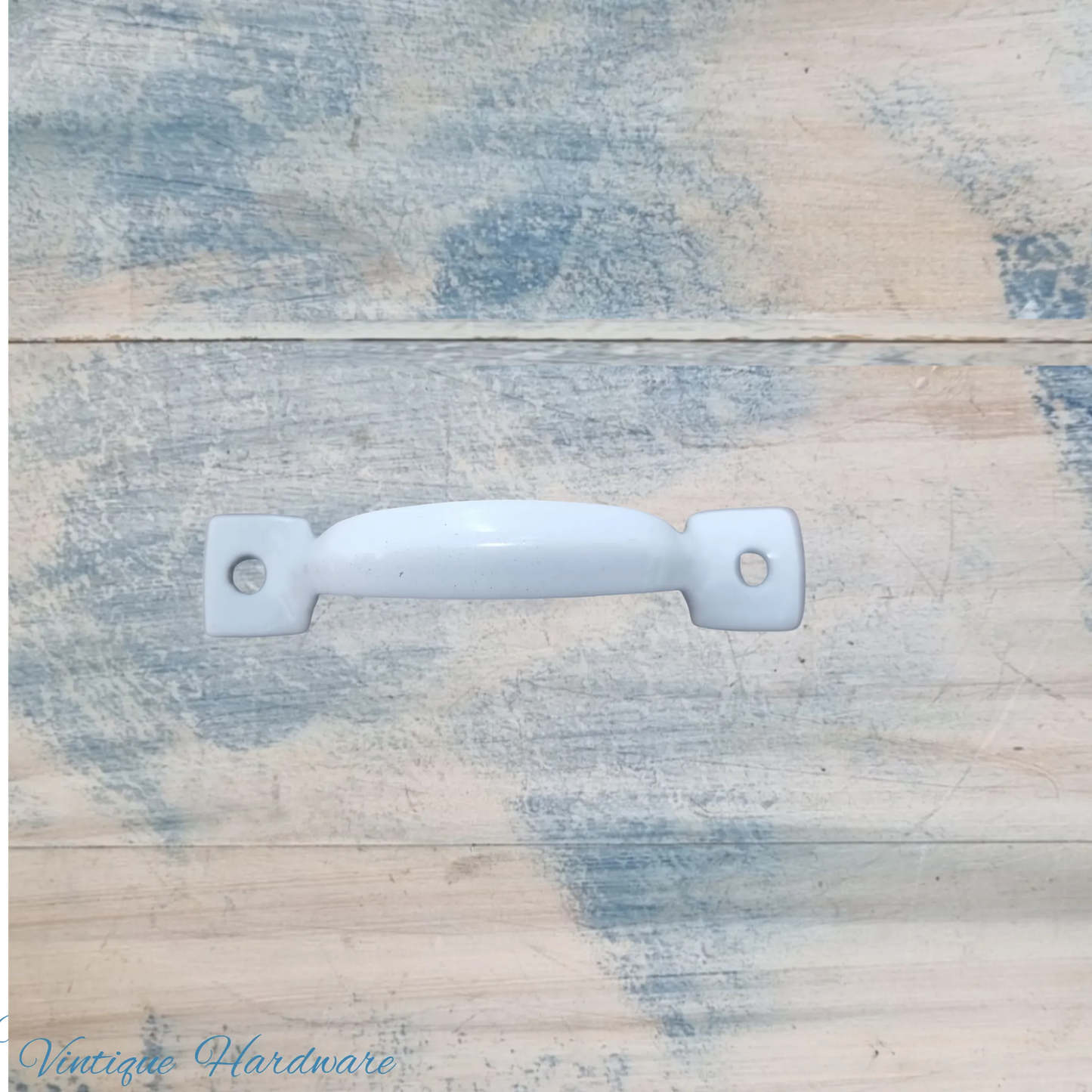 Antique White "itsy Bitsy" Small jewelry vintage Handle 58mm long