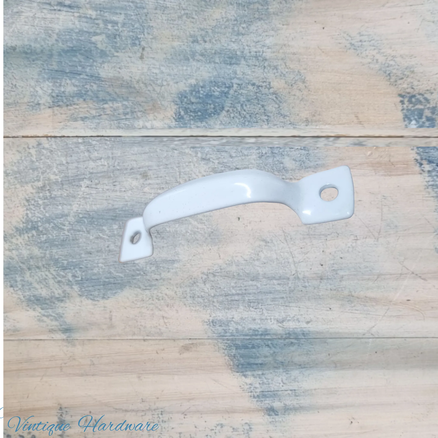 Antique White "itsy Bitsy" Small jewelry vintage Handle 58mm long