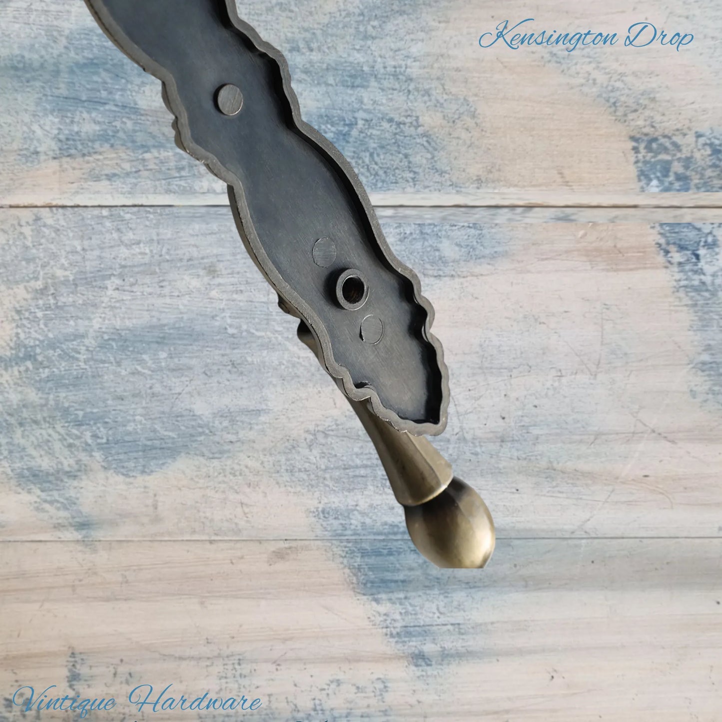 Kensington Drop Cabinet handle with backplate Bronze 116mm long