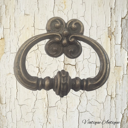 ant gold Retro flower handle 1970,s 88mm x 64mm-recycled gem