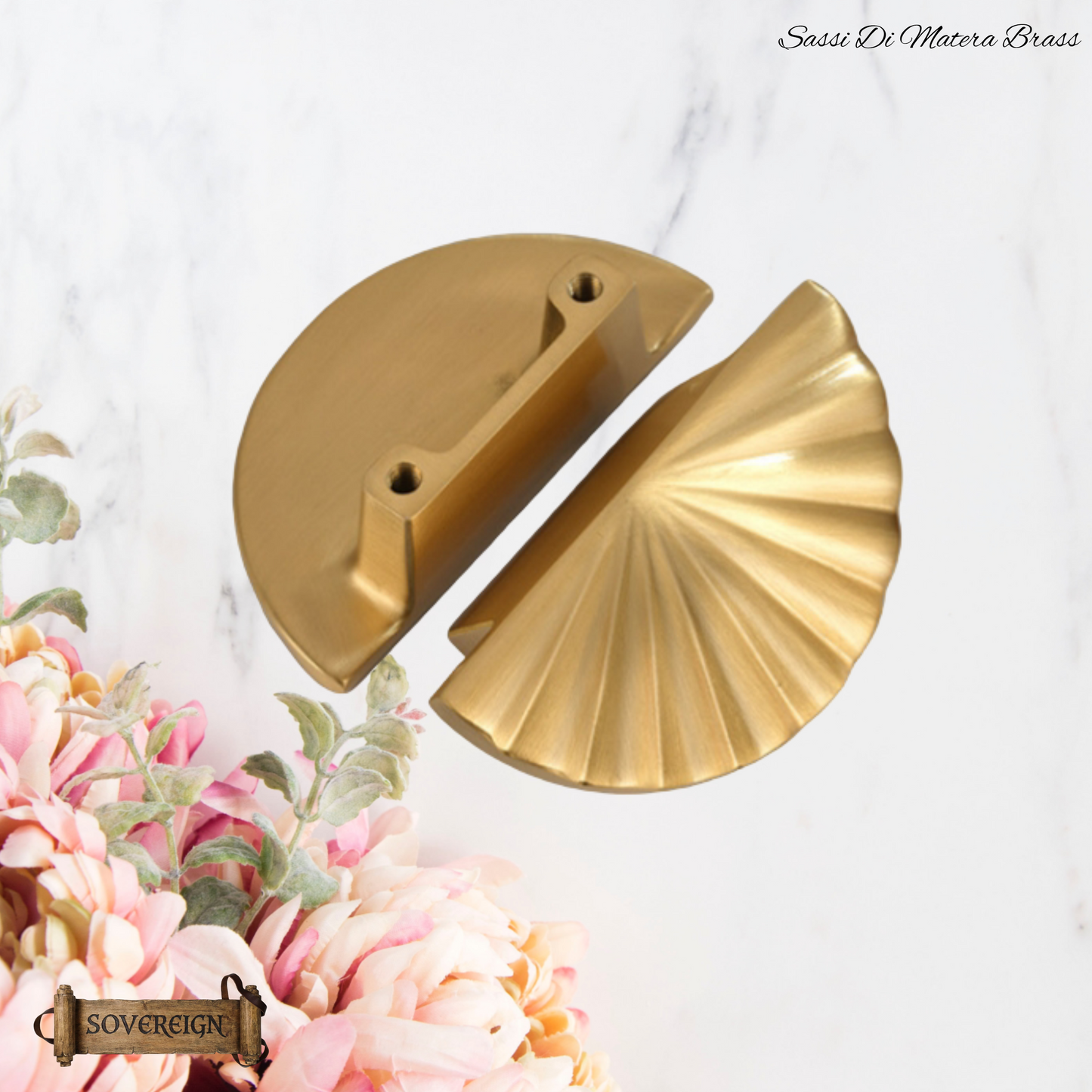 "Sassi Di Matera"Sovereign Fan Brass cabinet / Drawer Pull (4 Finishes)