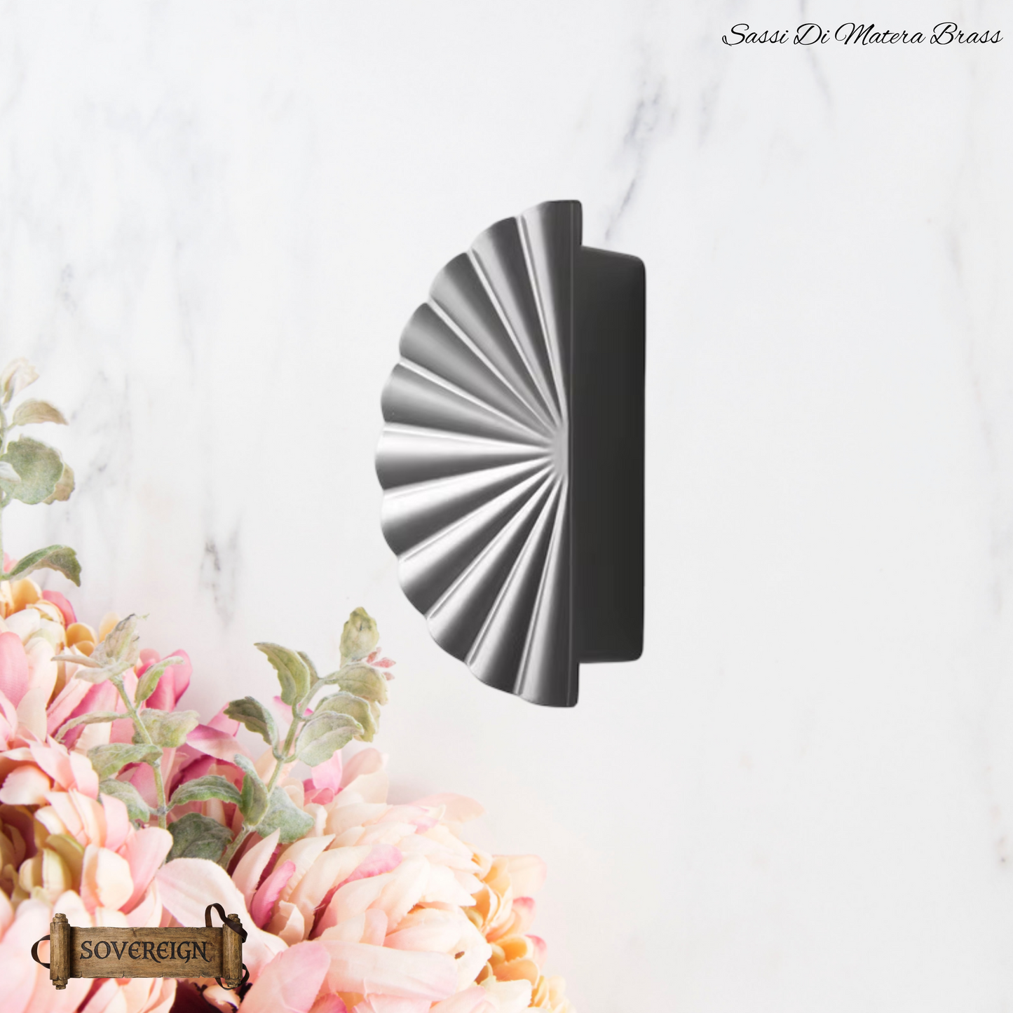 "Sassi Di Matera"Sovereign Fan Brass cabinet / Drawer Pull (4 Finishes)