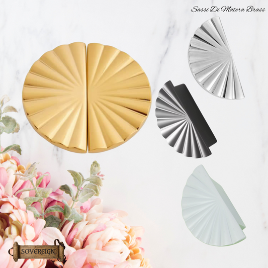 "Sassi Di Matera"Sovereign Fan Brass cabinet / Drawer Pull (4 Finishes)