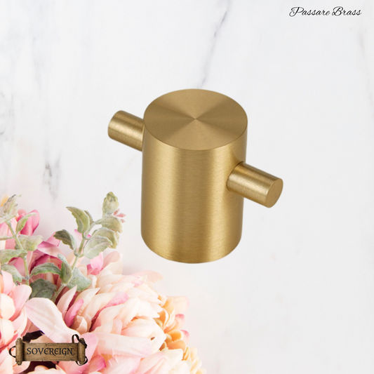 "Passare" Sovereign Cross 22mm solid brass cabinet pull
