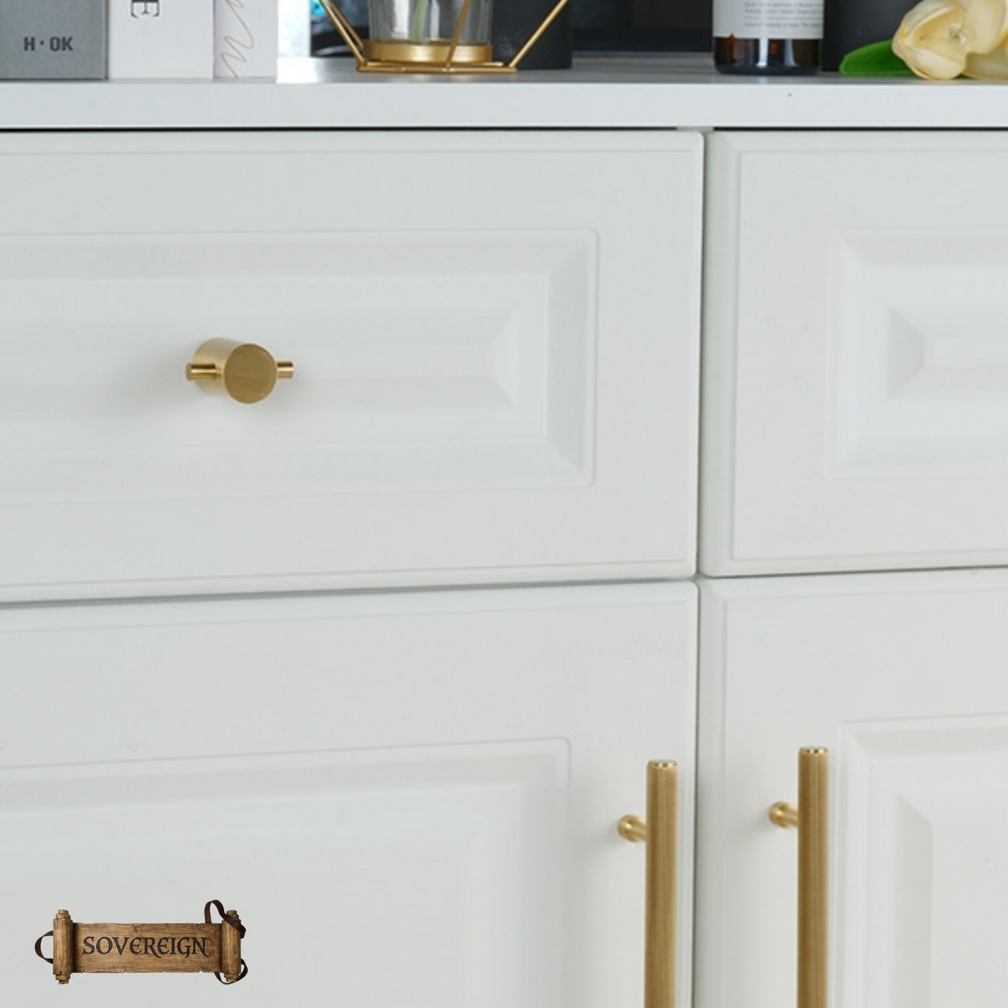 "Passare" Sovereign Cross 22mm solid brass cabinet pull