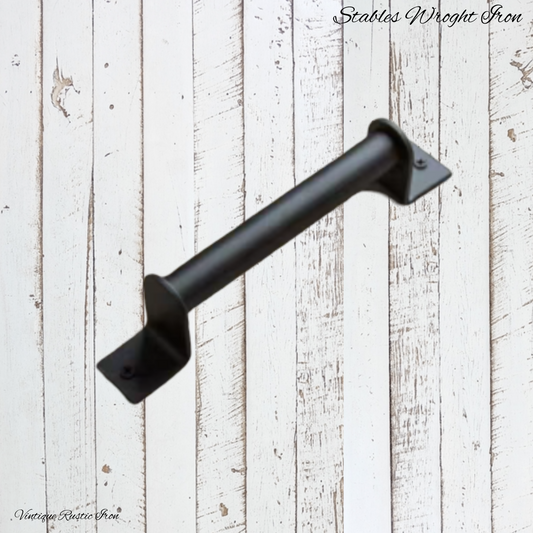 Stables D-handle 600mm Black Tube iron handle
