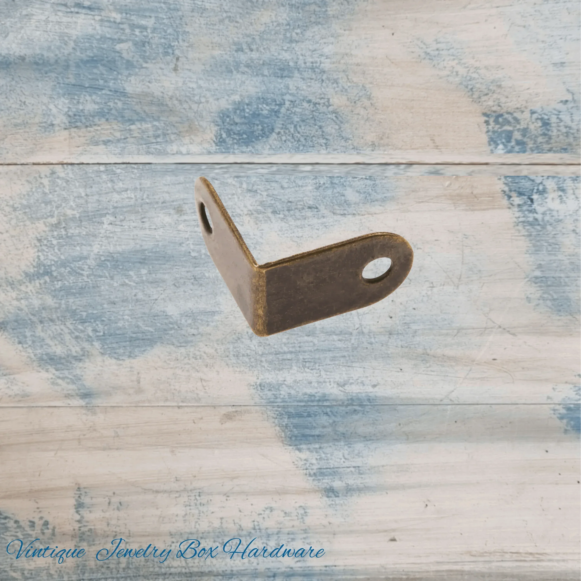 Itsy Bitsy Bronze corner bracket / support 14mm x 14mm x 9mm - Vintique Concepts
