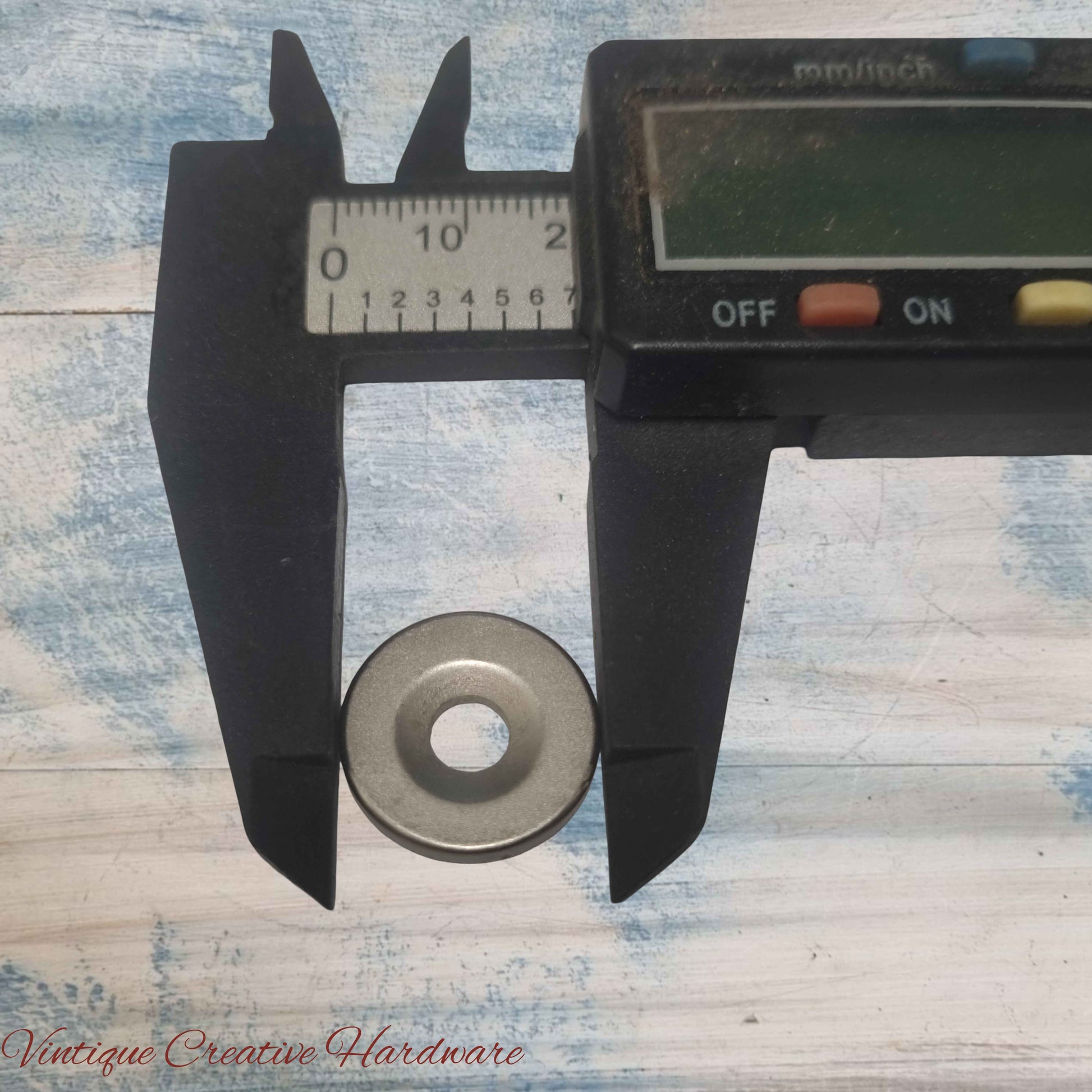 Strong Magnet for jewelry boxes, Crafts & more with hole 18mm x 3mm