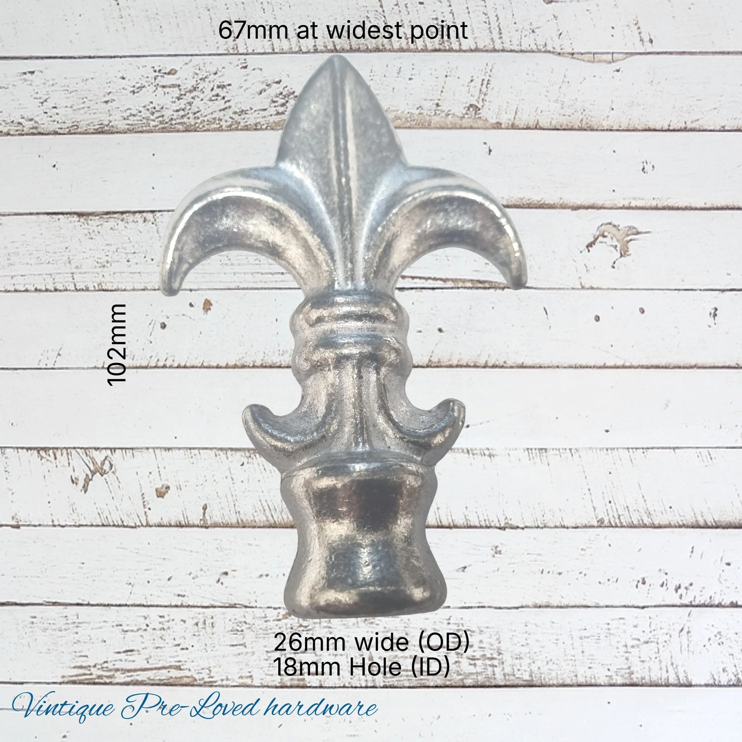 Cast steel Final Fleur de lis 103mm Long-chome finish (pre-loved)