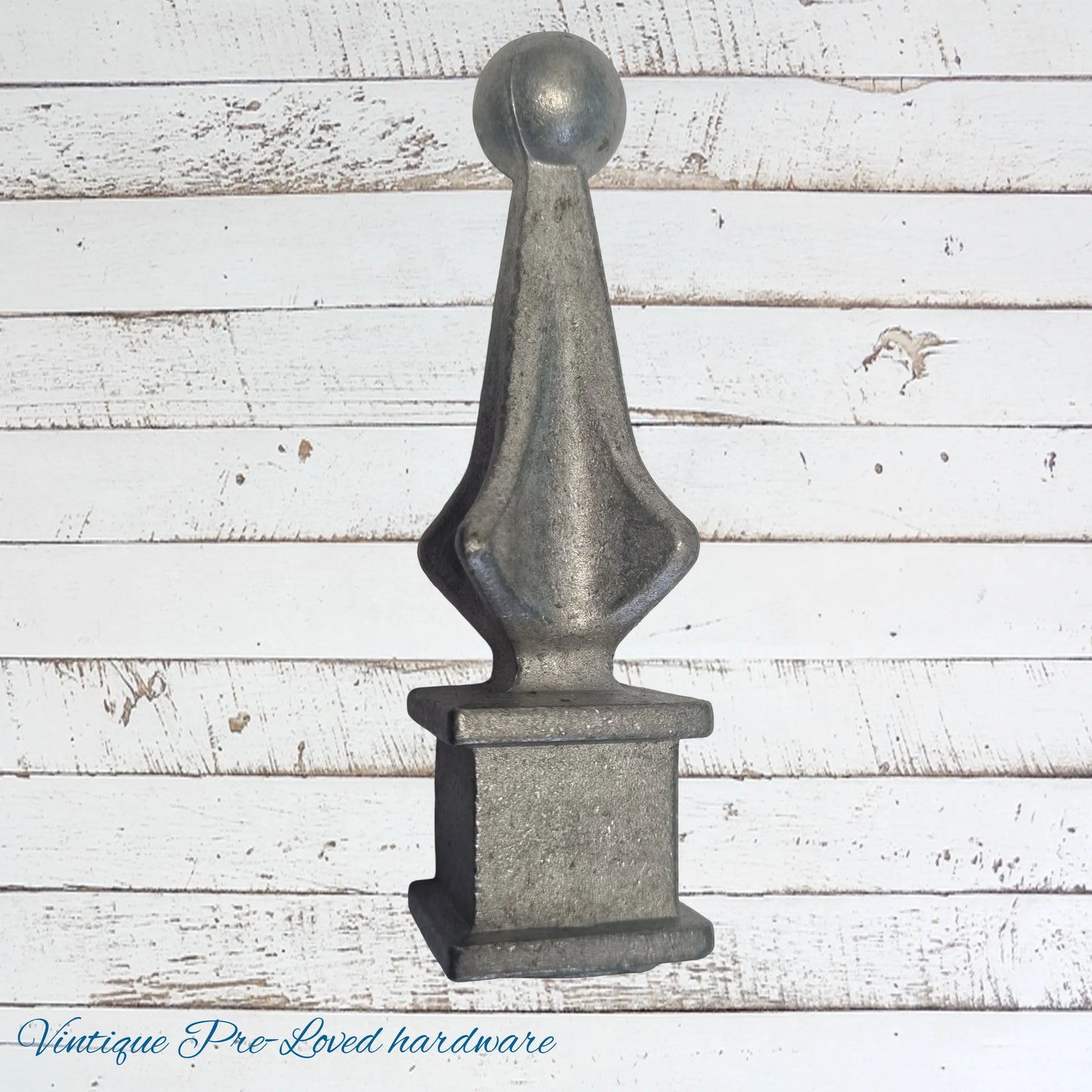Cast Spire Ball Regal cross 110mm Long-plain finish (pre-loved)-17mm internal hole