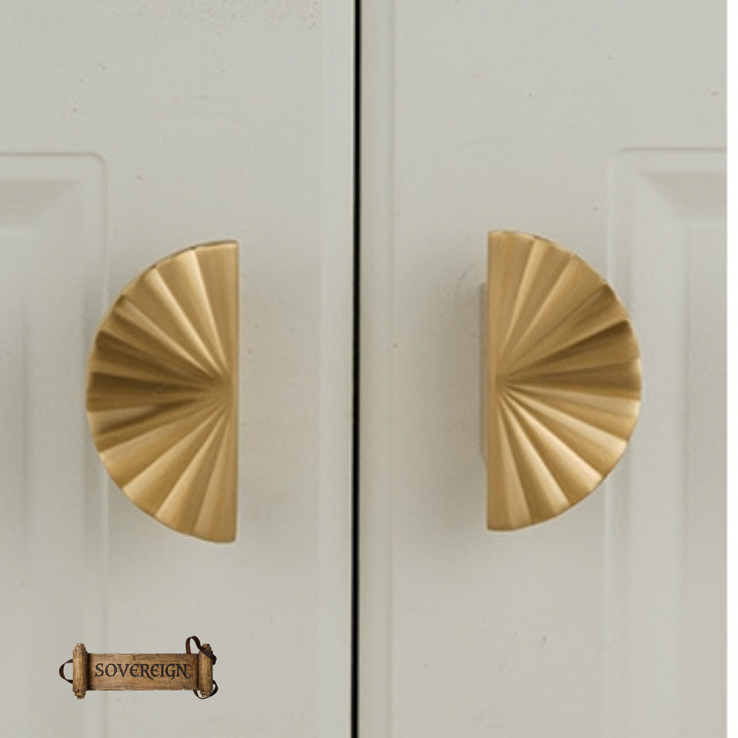 "Sassi Di Matera"Sovereign Fan Brass cabinet / Drawer Pull (4 Finishes)
