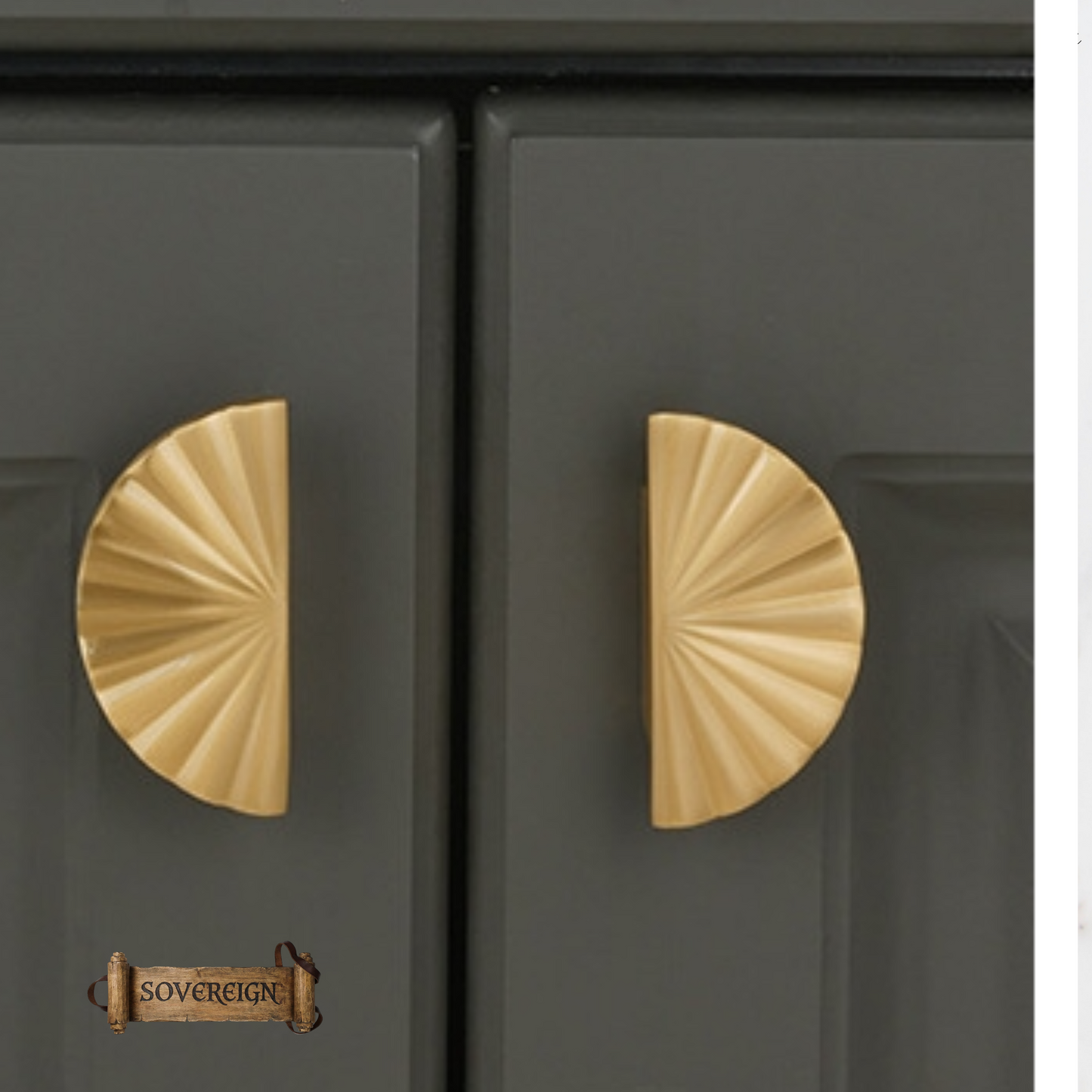 "Sassi Di Matera"Sovereign Fan Brass cabinet / Drawer Pull (4 Finishes)