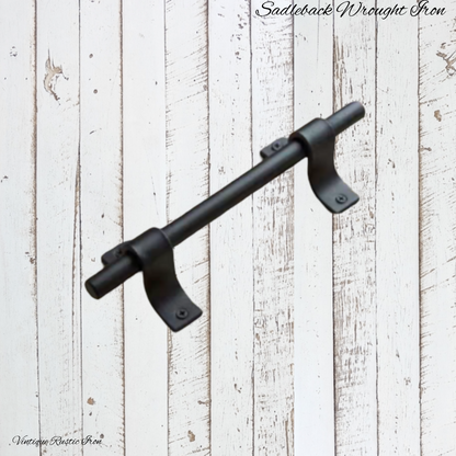 Saddleback handle 600mm Black Tube iron handle