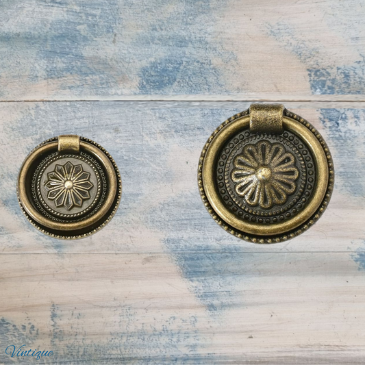 Antique Round Dresser Flower Ring Pull Bronze -2 Sizes